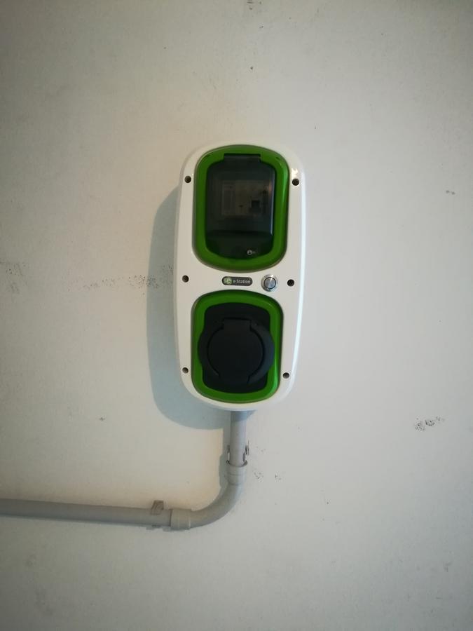 Studio Apartment,613547040:JPEG